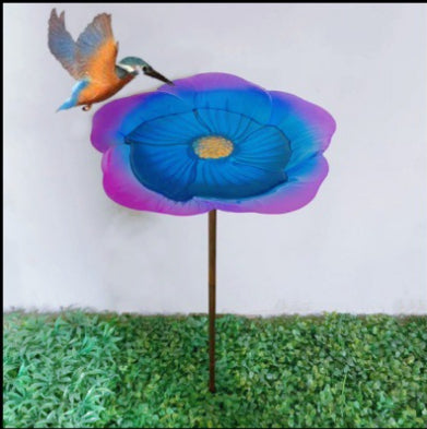 Metal Flower Bird Feeder with Shepherd Hook Stake