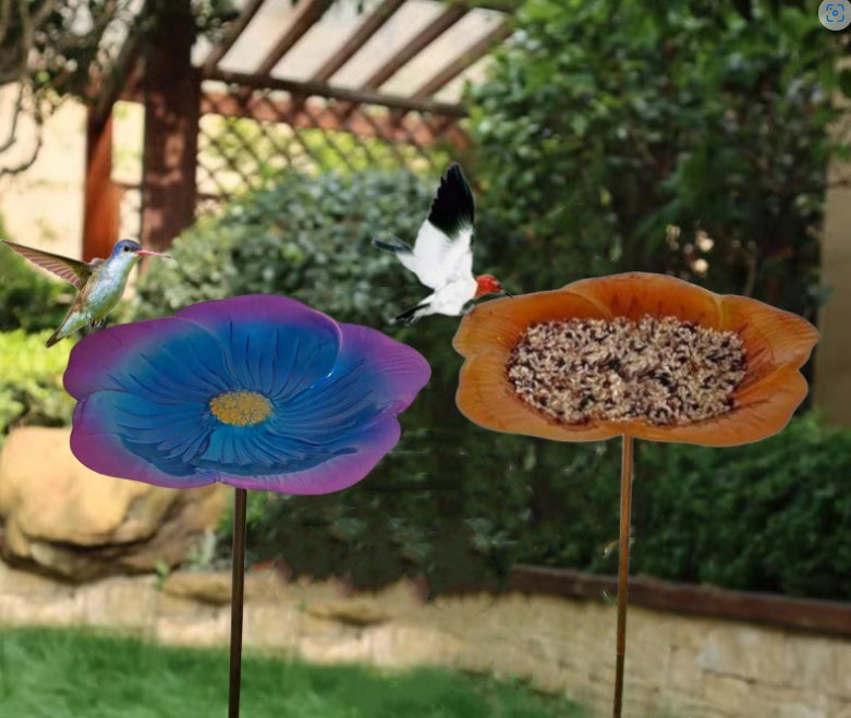 Metal Flower Bird Feeder with Shepherd Hook Stake