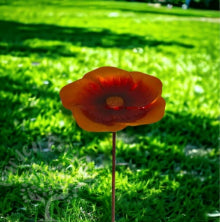 Metal Flower Bird Feeder with Shepherd Hook Stake